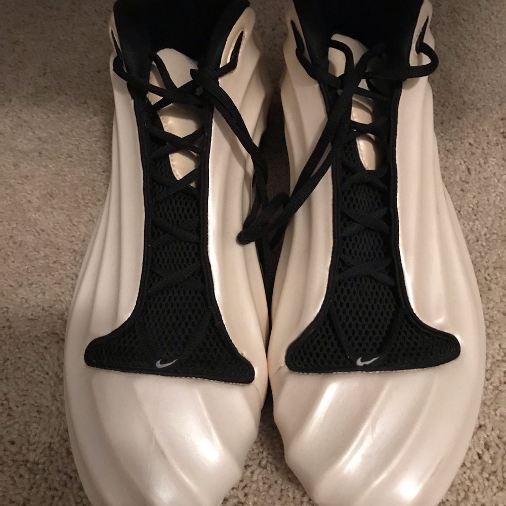 Game worn shoes autographed NIKES only **